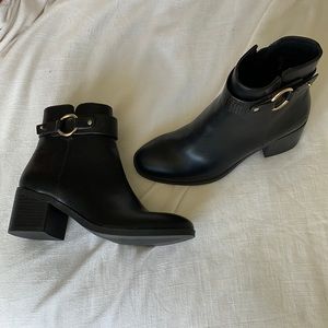 Black Faux Leather boots Size 6.5 Brand New Without Tags